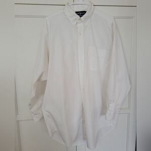 Ralph Lauren Men's Classic White Yarmouth Button-Down Shirt
